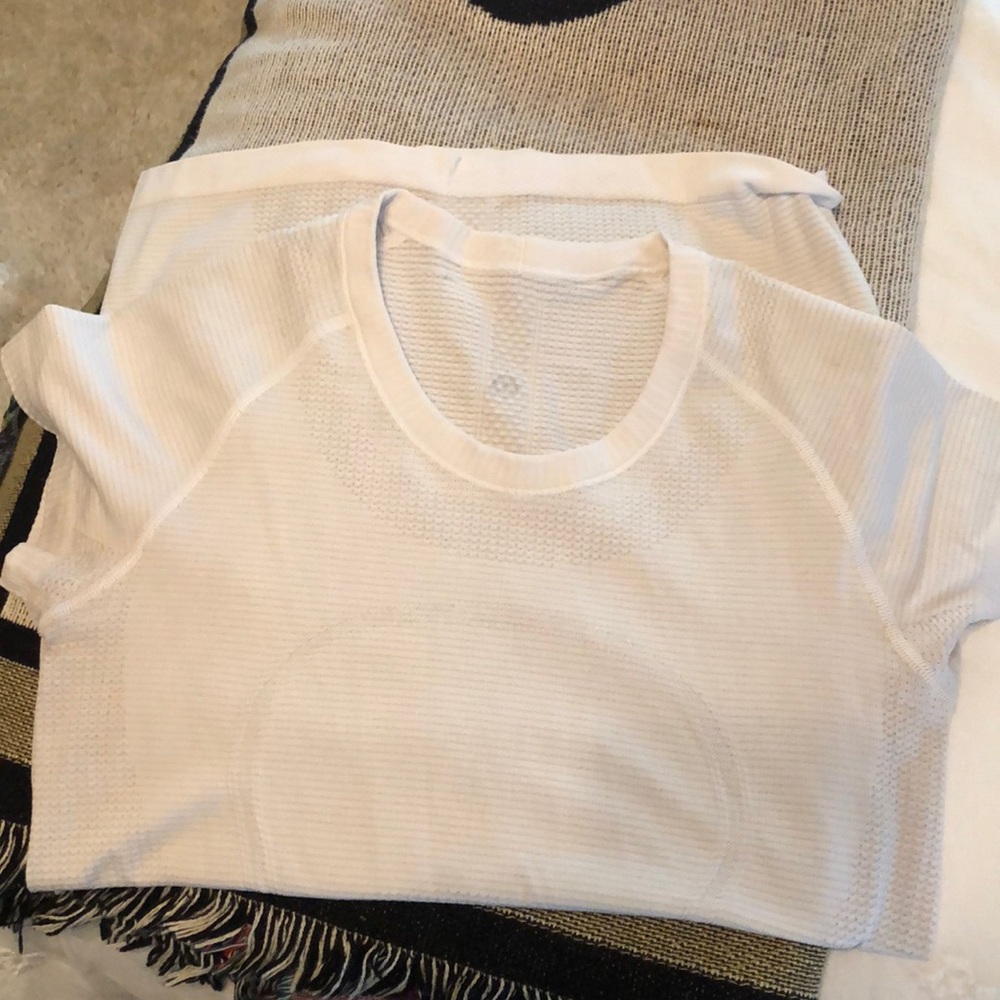 Lulu lemon white swiftly tech
